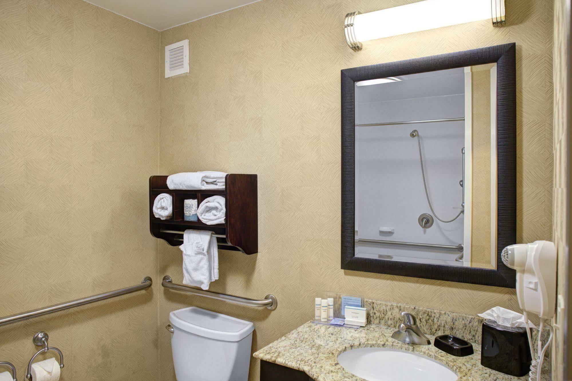Hotel Hampton Starkville
