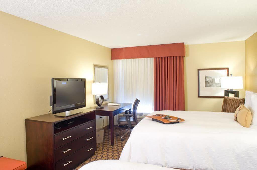 Hotel Hampton 4*